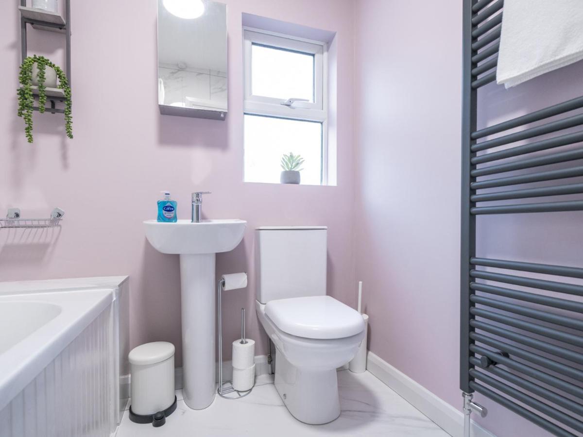 Pass The Keys 58 Lw Ave Stunning 2Br Terrace Top Location Lots Nearby Belfast Kültér fotó